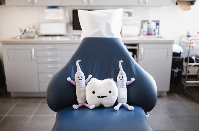 Conditions in which emergency dental care is required